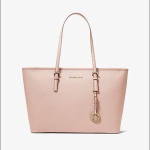 NWT MICHAEL KORS  JET SET TOTE